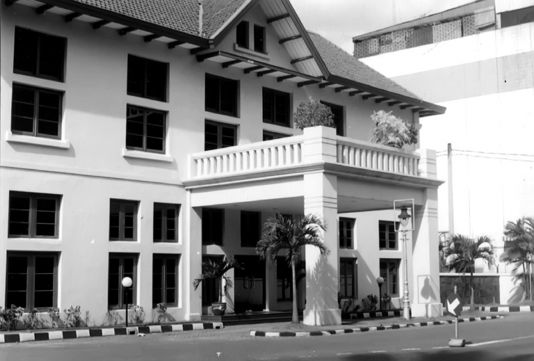 Sejarah Pabrik Gas di Jakarta