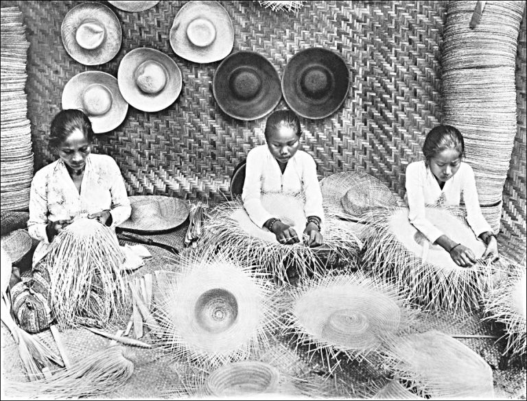 Tudung Blenong Simbol Pemberontakan Petani Tangerang 1924